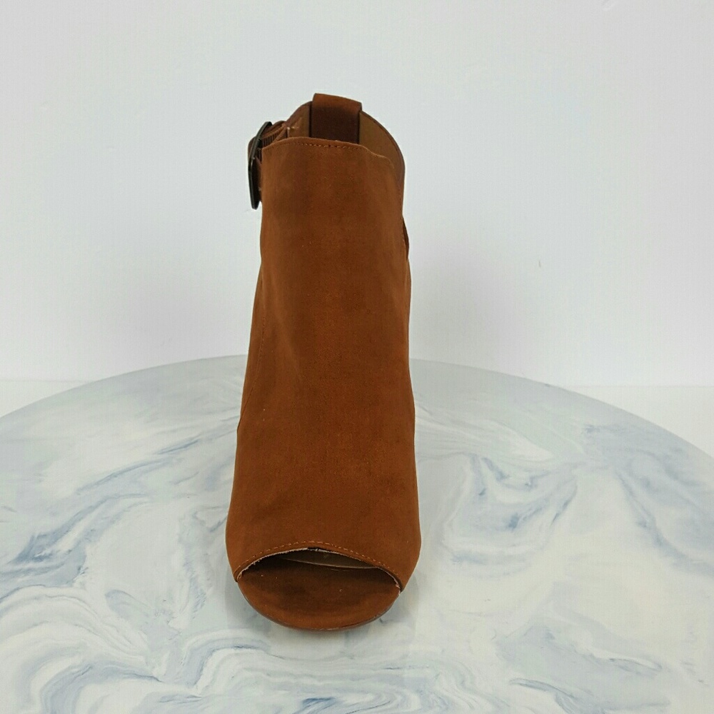 Strapped Chestnut Peep Toe Booties. - Picture 5 of 6